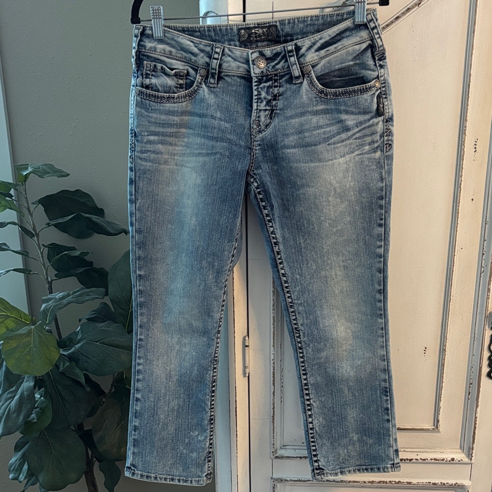 Silver Womens Aiko Capri Jeans Size 29 Light Wash Low Rise 22" Inseam